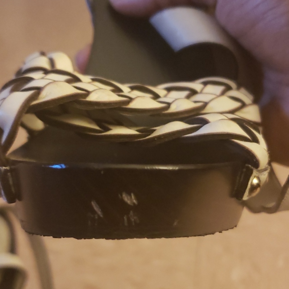 Gucci Sandals - Picture 5 of 6